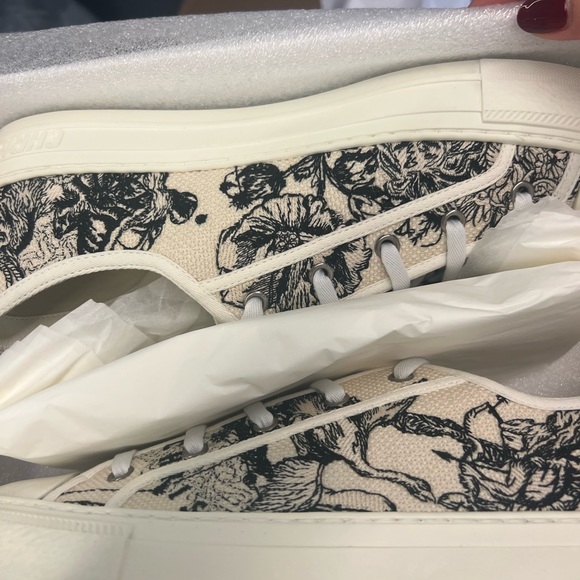 Dior Sneakers Brand New never worn size 42 - Picture 3 of 6